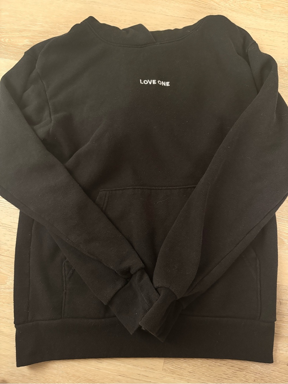 Love one tribe Kelley black crewneck sweatshirt oversized M